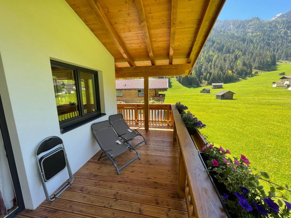 Appartamento Haus Blickfang Neustift im Stubaital Esterno foto